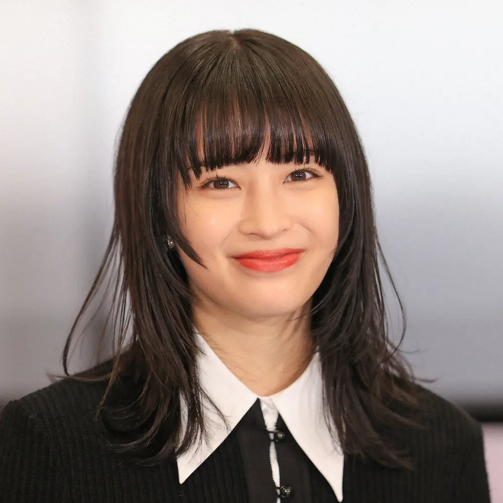 Suzu Hirose